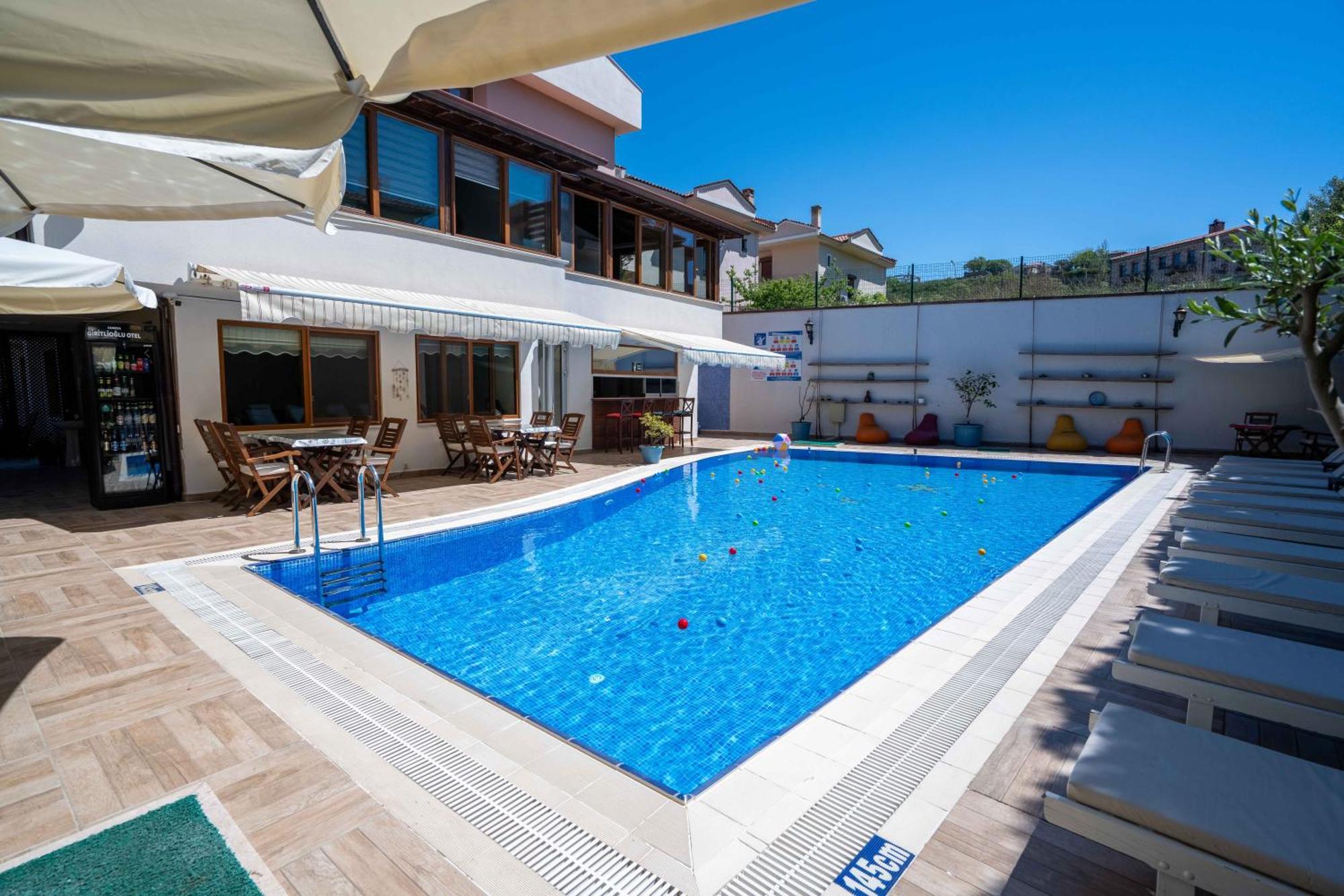 Cunda Giritlioglu Otel Adult Only Айвалик Екстер'єр фото