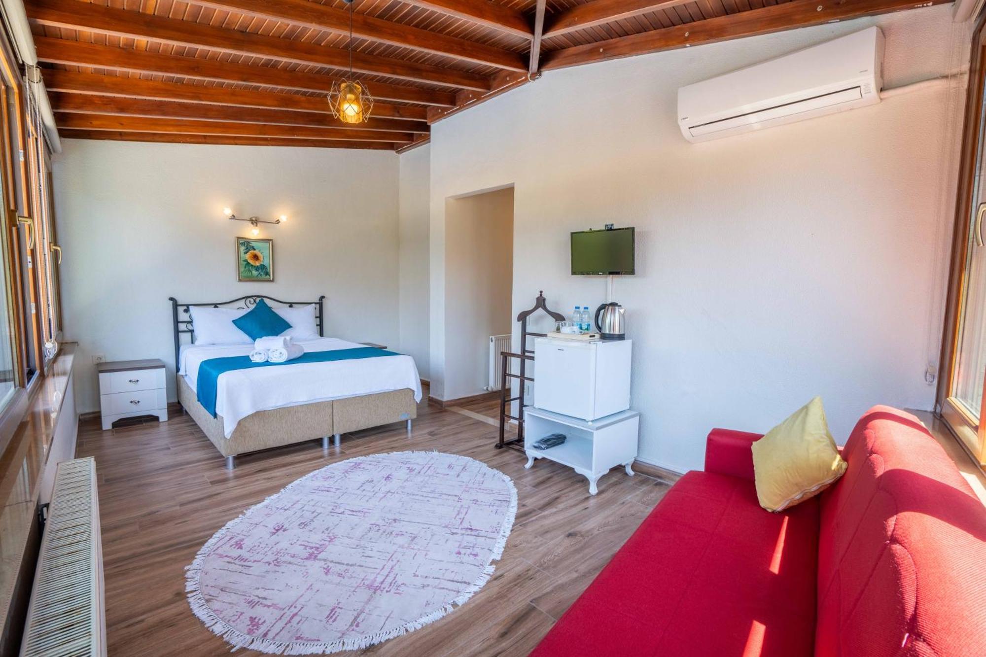 Cunda Giritlioglu Otel Adult Only Айвалик Екстер'єр фото