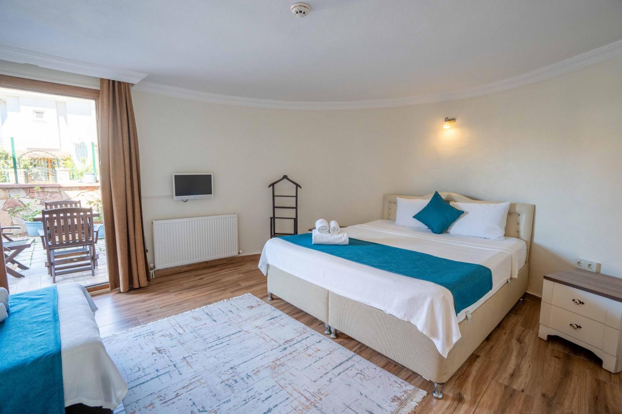 Cunda Giritlioglu Otel Adult Only Айвалик Екстер'єр фото